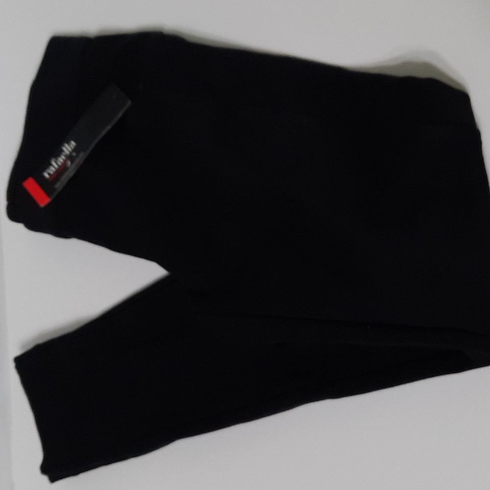 NWT RAFAELLA Black ERGO FIT pants SZ 6